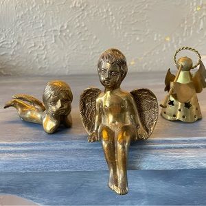 👼3 Angels ~1 sits on ledge, 1 laying down & 1 candle  snuffer👼 brass & copper